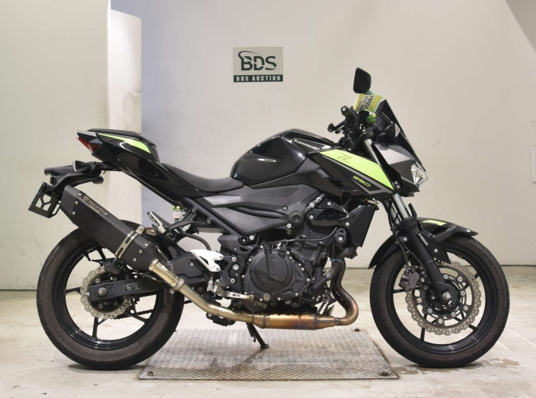 Мотоцикл Kawasaki Z250 с пробегом 8185 km