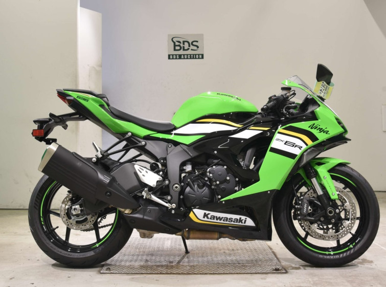 Мотоцикл Kawasaki ZX-6RA с пробегом 100 km