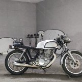 Мотоцикл Yamaha SR400 с пробегом 7750 km