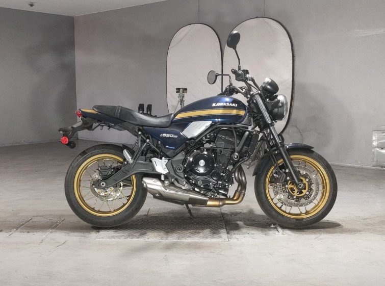 Мотоцикл Kawasaki Z650RS с пробегом 298 km