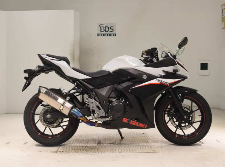 Мотоцикл Suzuki GSX250R с пробегом 15298 km