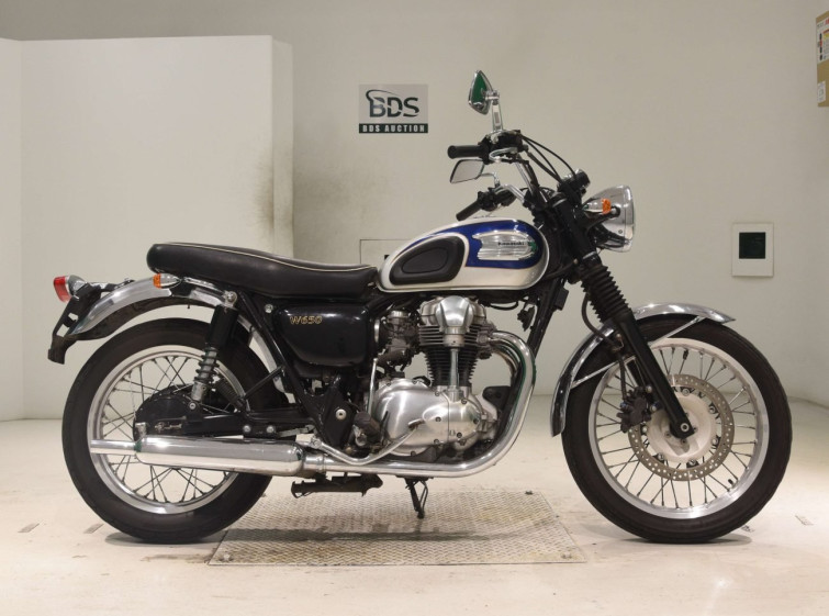 Мотоцикл Kawasaki W650 с пробегом 42362 km