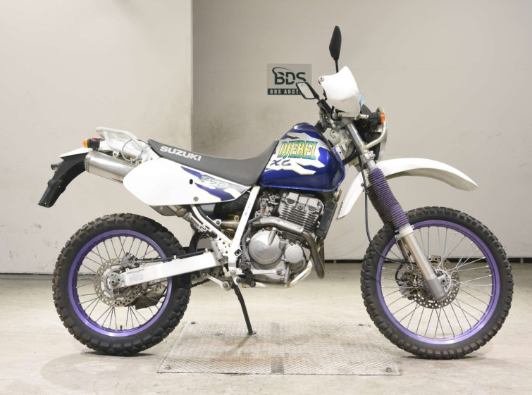 Мотоцикл Suzuki DJEBEL250XC з пробігом 7227 km