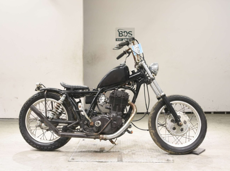 Мотоцикл Yamaha SR400-2 з пробігом 17465 km