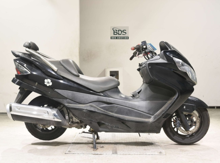 Мотоцикл Suzuki SKYWAVE 250S