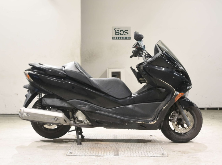 Мотоцикл Honda FORZA Z с пробегом 46593 km