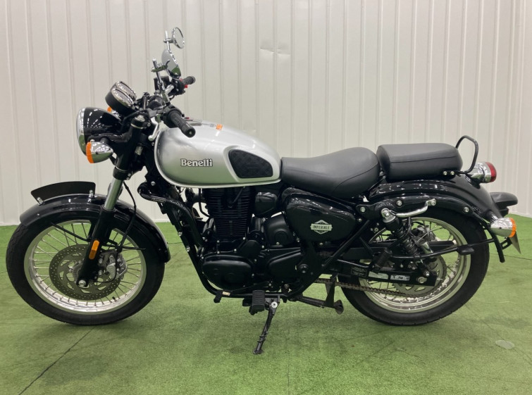 Мотоцикл Benelli IMPERIALE 400 з пробігом 20886 km