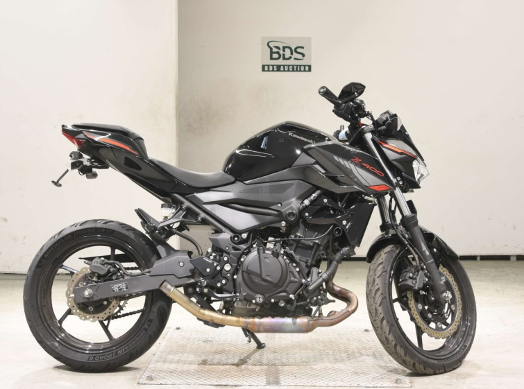 Мотоцикл Kawasaki Z400 з пробігом 15250 km