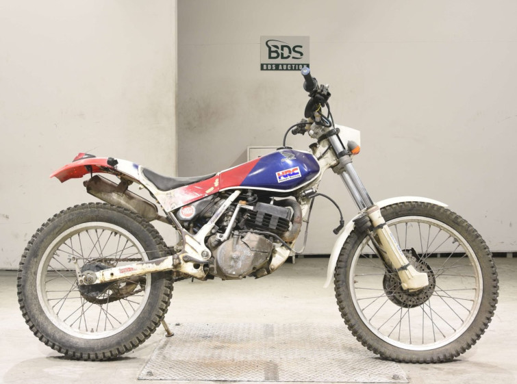 Мотоцикл Honda TLM220R з пробігом 1497 km