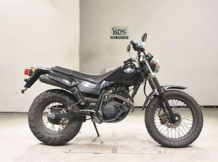 Мотоцикл Yamaha TW200E з пробігом 17295 km