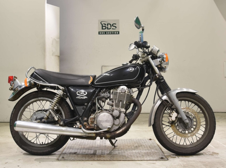 Мотоцикл Yamaha SR400 с пробегом 28245 km
