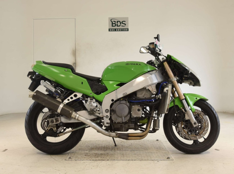 Мотоцикл Kawasaki ZXR400 с пробегом 1133 km