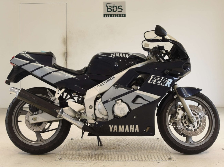 Мотоцикл Yamaha FZR250 с пробегом 8565 km