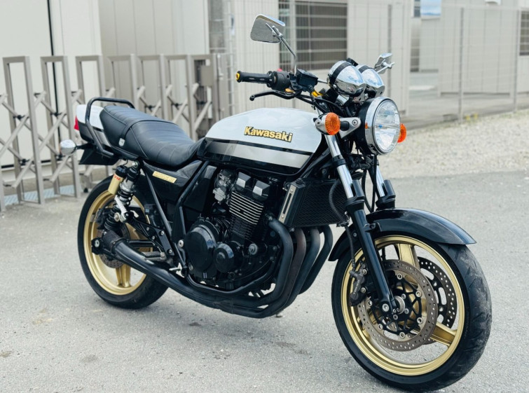 Мотоцикл Kawasaki ZRX400 з пробігом 19699 km