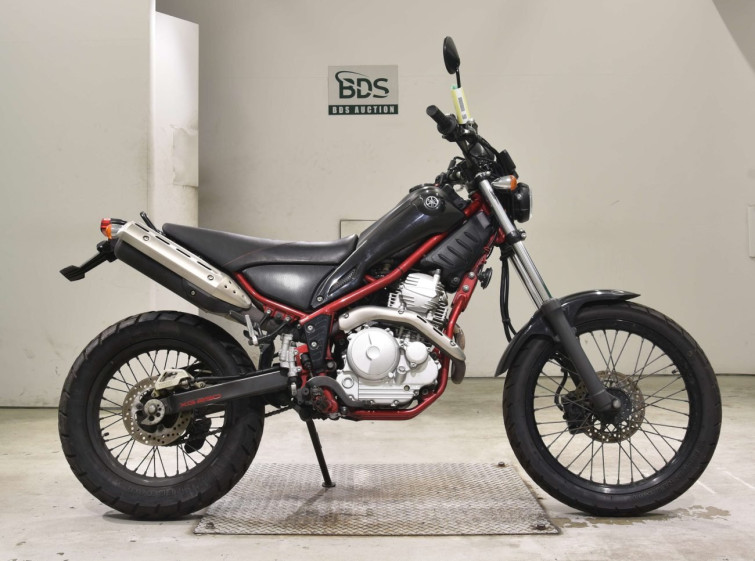Мотоцикл Yamaha TRICKER с пробегом 16962 km