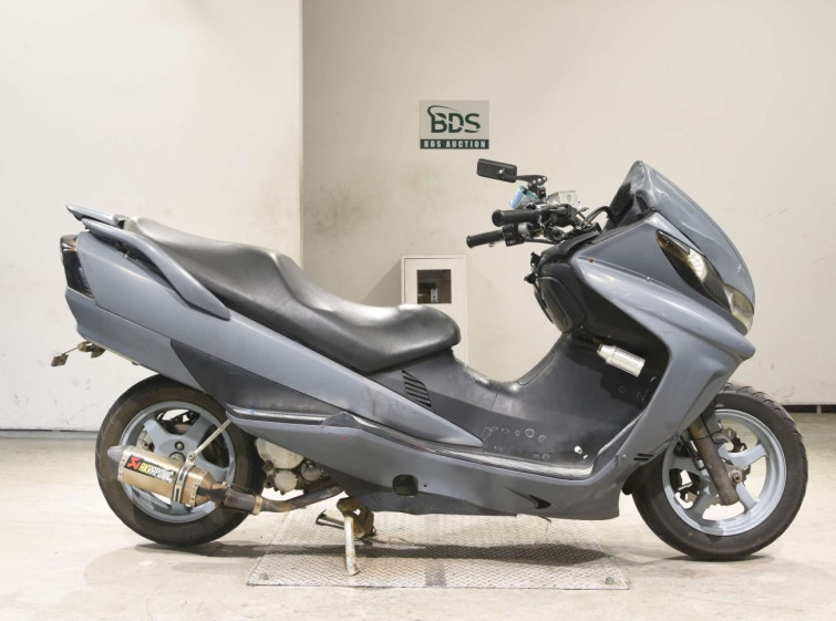Мотоцикл Suzuki SKYWAVE 250SS