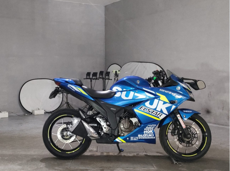 Мотоцикл Suzuki GIXXER250SF с пробегом 44278 km