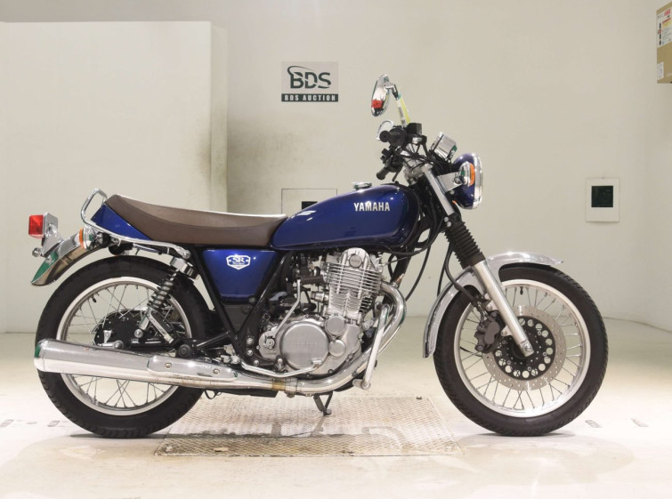 Мотоцикл Yamaha SR400 з пробігом 8431 km