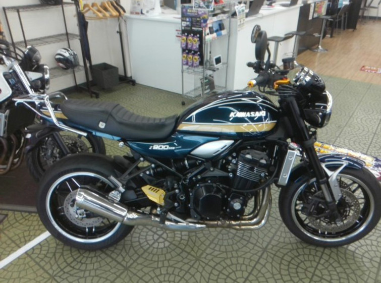 Мотоцикл Kawasaki Z900RS с пробегом 17821 km