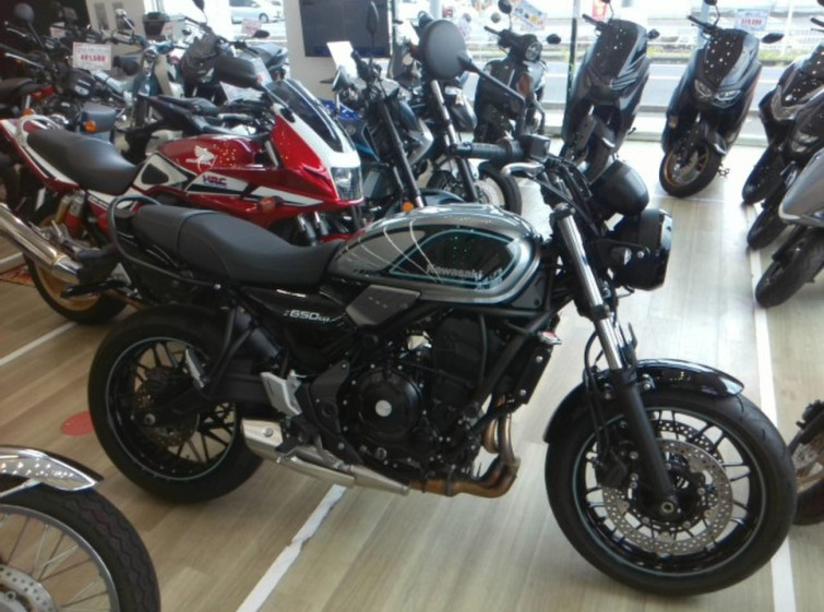 Мотоцикл Kawasaki Z650RS з пробігом 2361 km