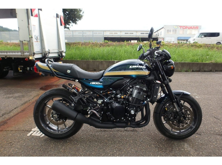Мотоцикл Kawasaki Z900RS с пробегом 4157 km
