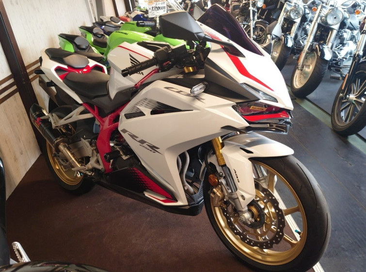 Мотоцикл Honda CBR250RRA с пробегом 7389 km