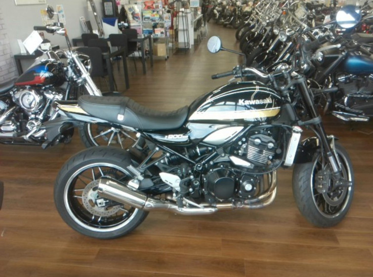 Мотоцикл Kawasaki Z900RS с пробегом 5271 km