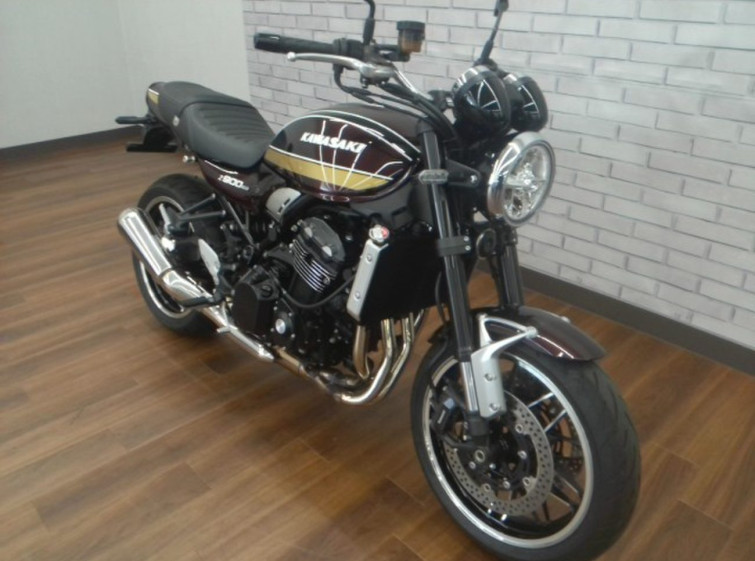 Мотоцикл Kawasaki Z900RS с пробегом 1482 km
