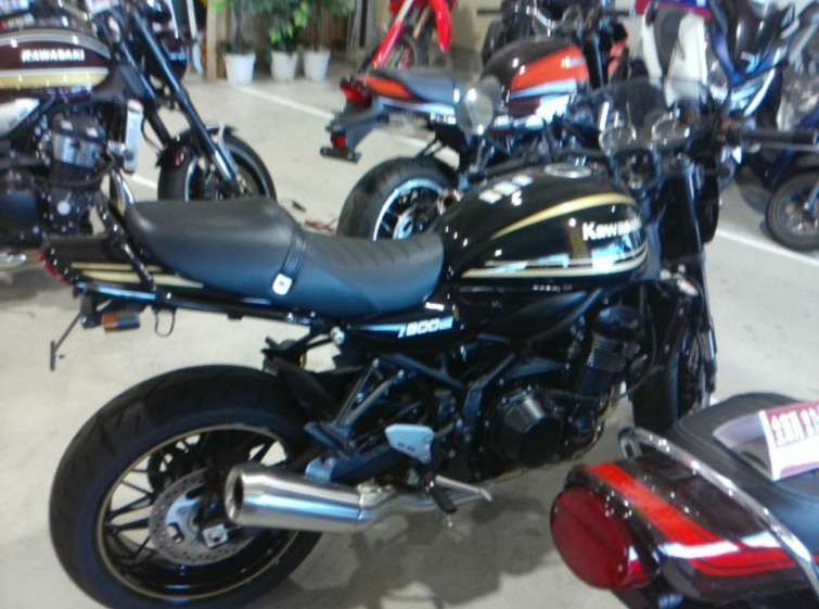 Мотоцикл Kawasaki Z900RS CAFE з пробігом 3629 km