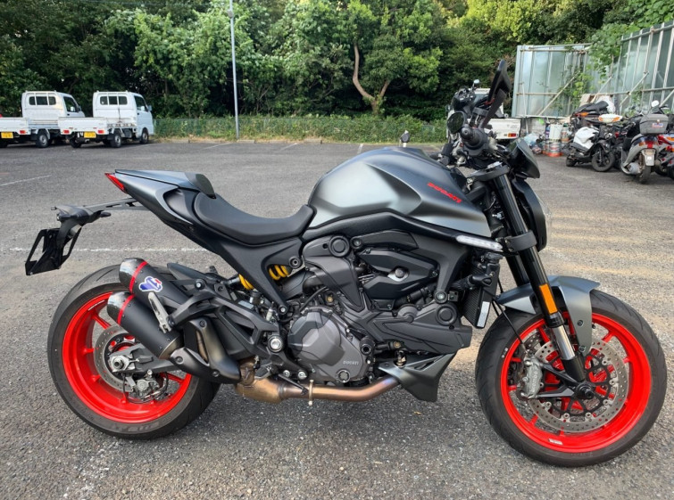 Мотоцикл Ducati MONSTER 937 з пробігом 10021 km
