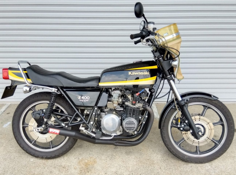 Мотоцикл Kawasaki Z400J з пробігом 2451 km