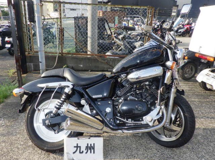 Мотоцикл Honda MAGNA250 с пробегом 14617 km