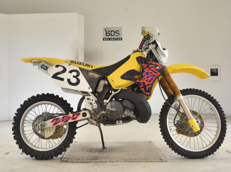 Мотоцикл Suzuki RMX250S с пробегом 867 km