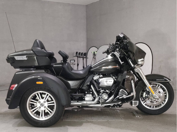 Мотоцикл HD ELECTRA GLIDE FLHTCU1870 TRIKE з пробігом 9218 km