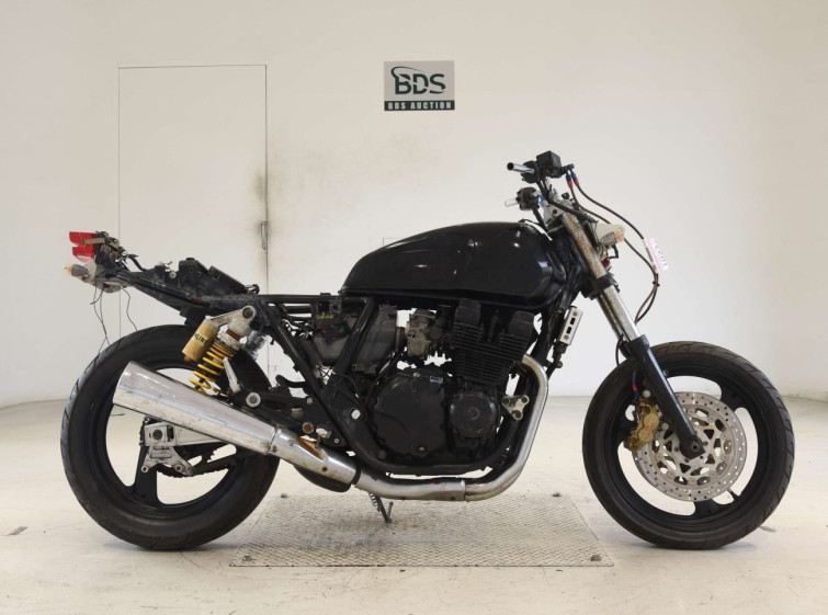 Мотоцикл Yamaha XJR400