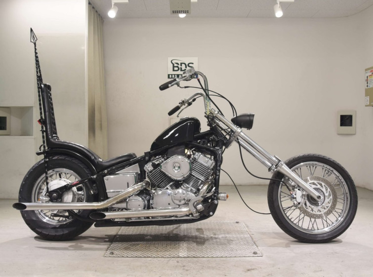 Мотоцикл Yamaha DRAGSTAR XVS400 з пробігом 6730 km