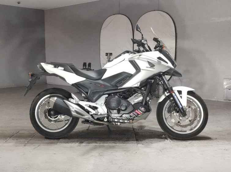 Мотоцикл Honda NC750X з пробігом 100011 km