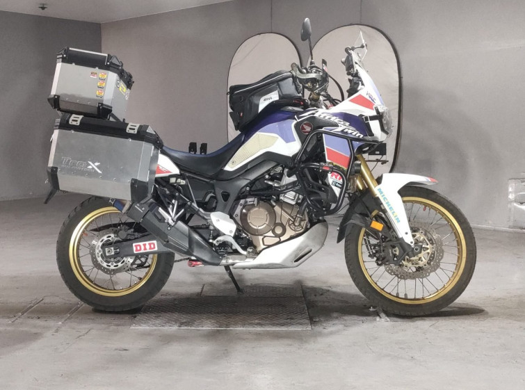 Мотоцикл Honda AFRICA TWIN с пробегом 32730 km