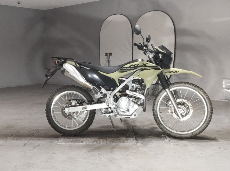Мотоцикл Kawasaki KLX230S з пробігом 869 km
