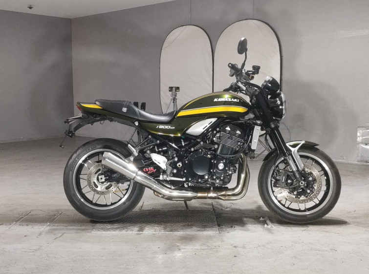 Мотоцикл Kawasaki Z900RS з пробігом 12748 km
