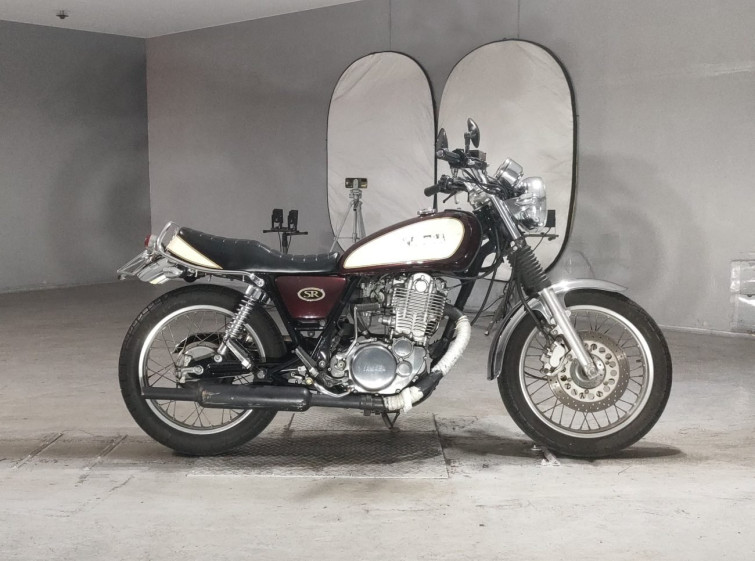 Мотоцикл Yamaha SR400 з пробігом 17742 km