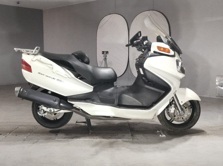 Мотоцикл Suzuki SKYWAVE 650 з пробігом 46372 km