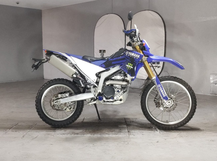 Мотоцикл Yamaha WR250R с пробегом 6780 km