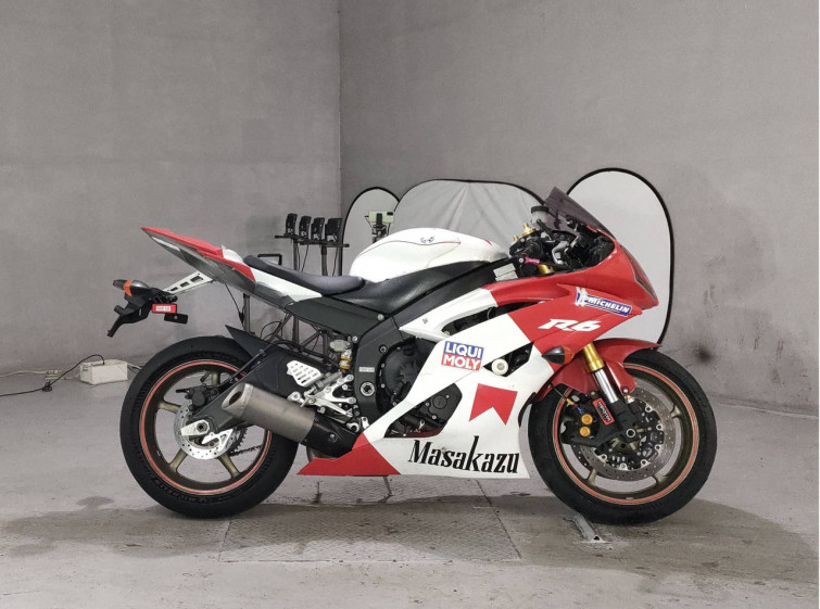 Мотоцикл Yamaha YZF-R6 з пробігом 7315 km