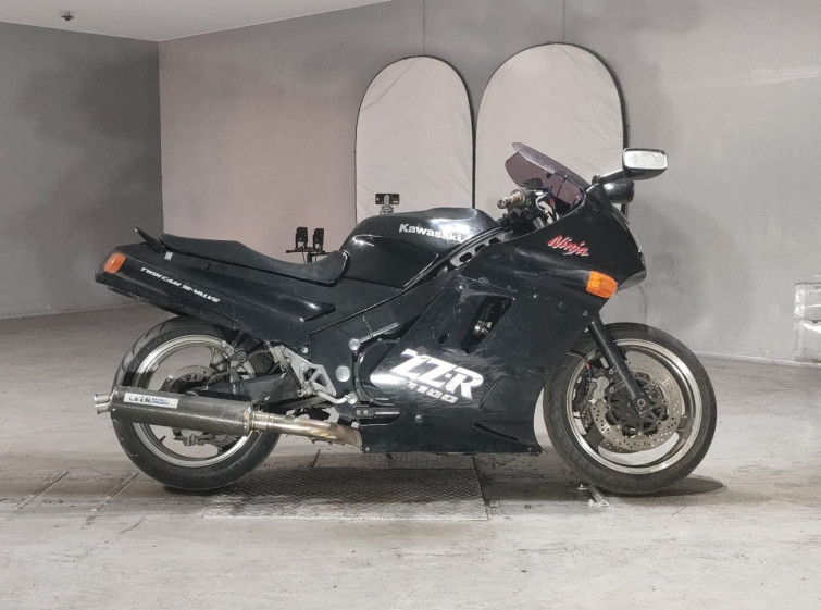 Мотоцикл Kawasaki ZZ-R1100 с пробегом 68395 km