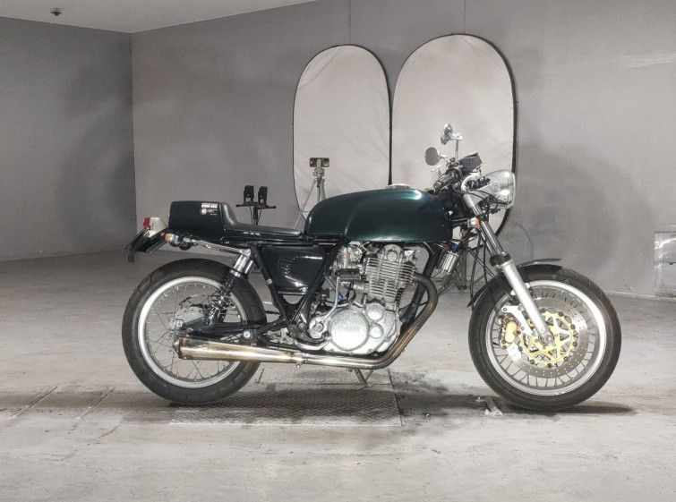 Мотоцикл Yamaha SR400 з пробігом 6038 km