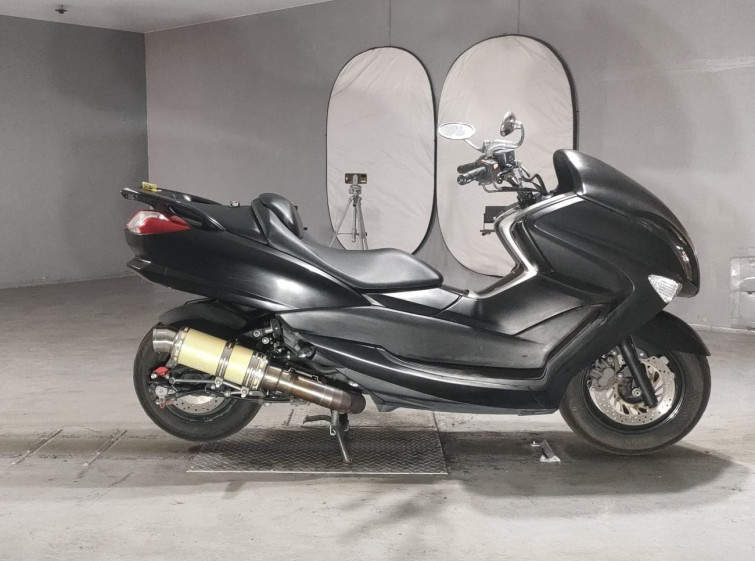Мотоцикл Yamaha MAJESTY 250 с пробегом 47923 km