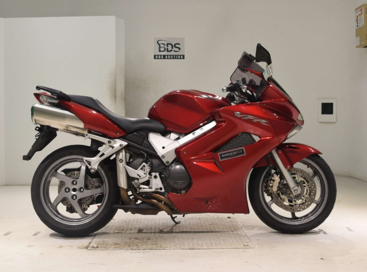 Мотоцикл Honda VFR800FA з пробігом 64374 km