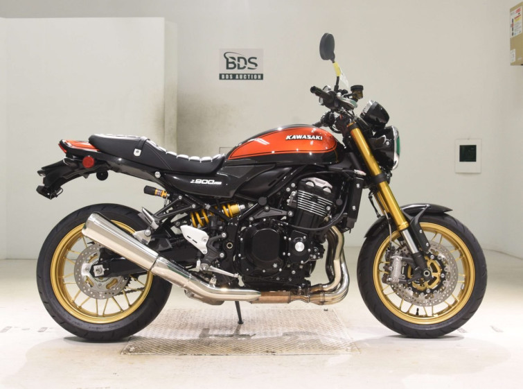 Мотоцикл Kawasaki Z900RS з пробігом 826 km