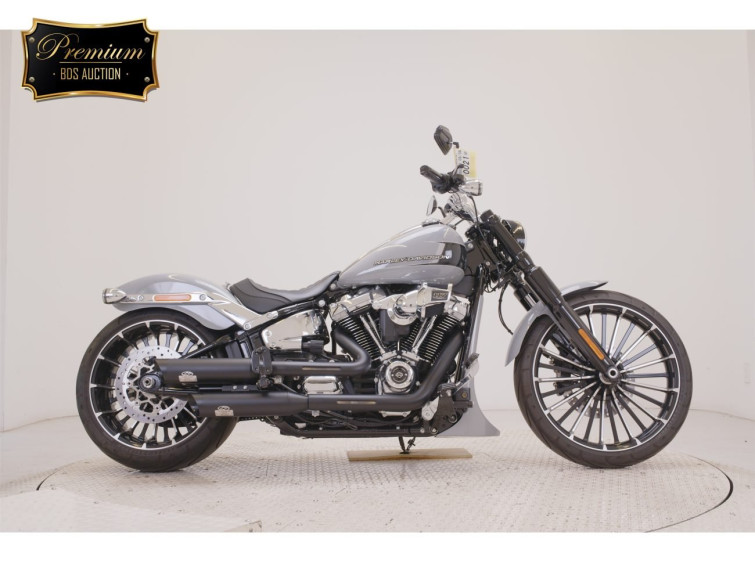 Мотоцикл HD FXBR1920 с пробегом 2465 km